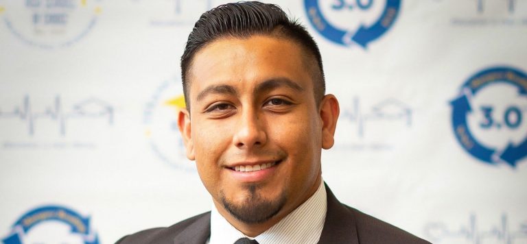 Fireside chat with a Creative Mind and a Founder Raul Machuca Jr