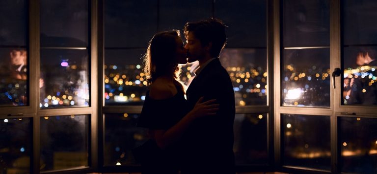 8 Affirmations For The Hopeless Romantic In You