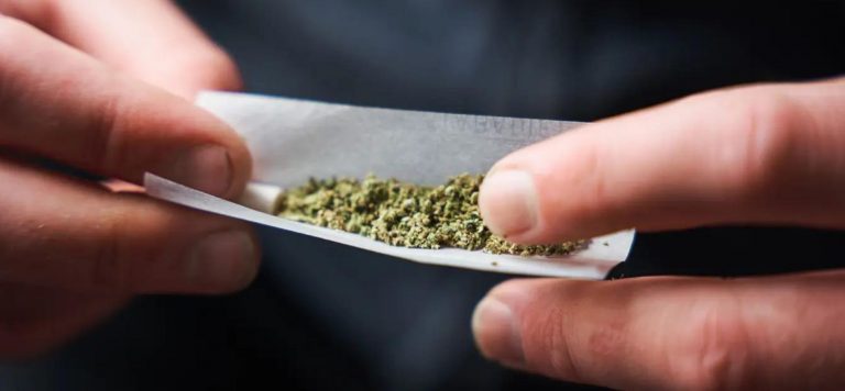 A California marijuana firm has been sued for failing to make marijuana consumers high enough.