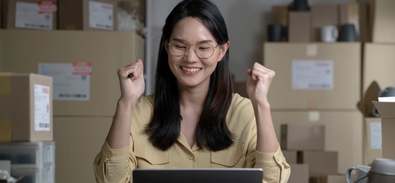 Navigating the E-Commerce Ocean: Your Survival Guide to Launching a Thriving Online Business