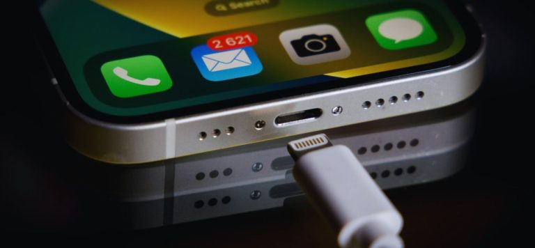 iPhone 15’s Transition to USB-C Promises Streamlined Computing
