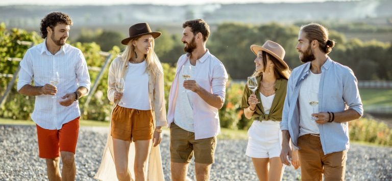 Top 10 Grey Journal Writers’ Tips for Dressing Stylishly This Summer