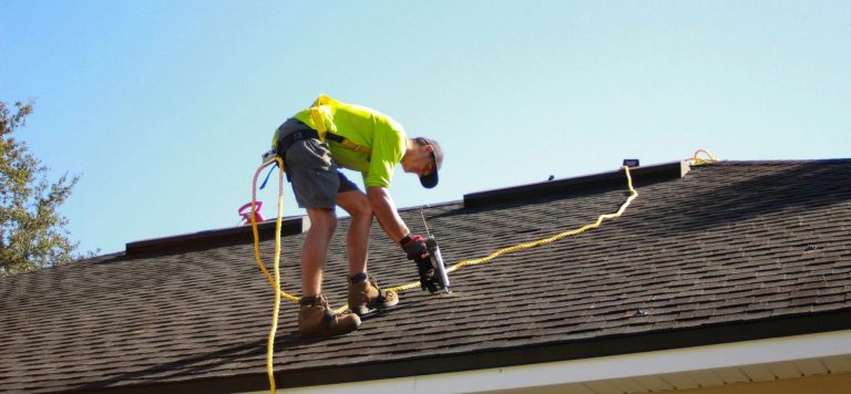 How Roofing Contractors Can Help You?