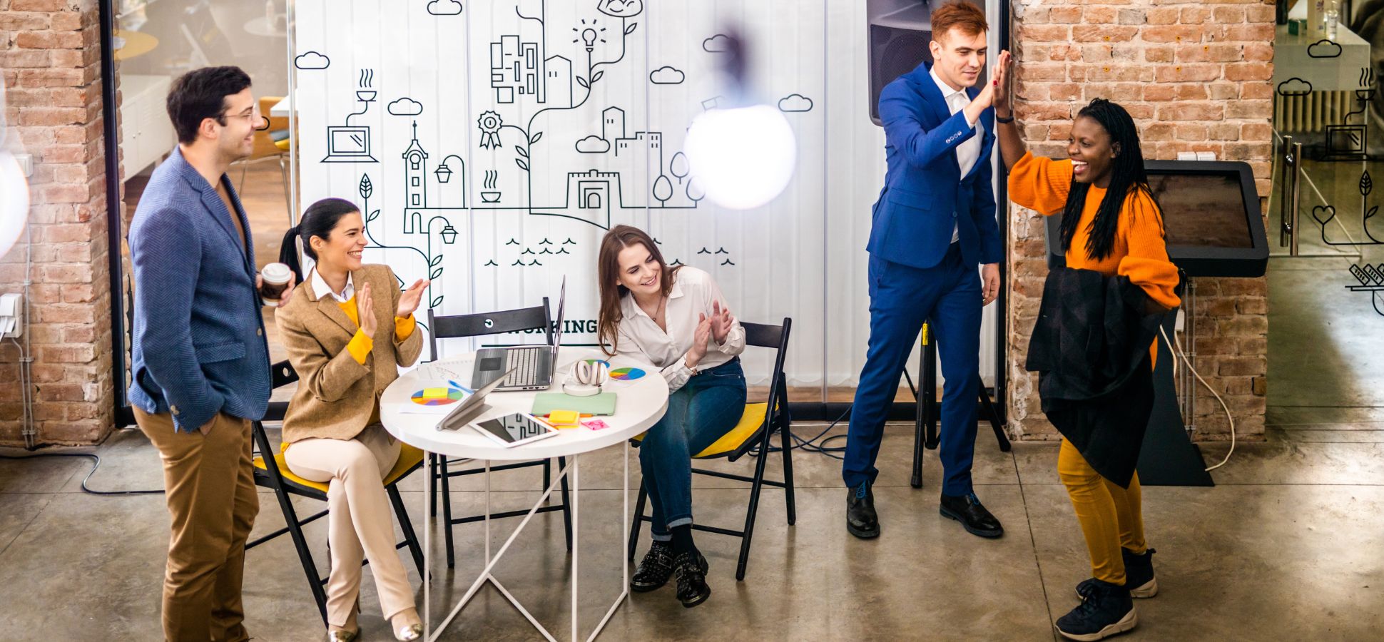 Business people discussing about new idea