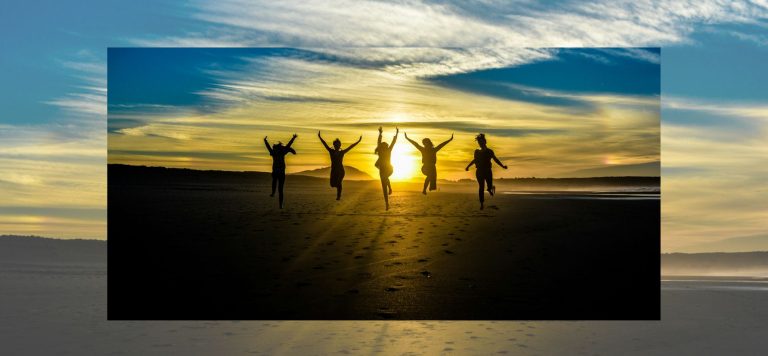 Wanderlust & Hustle! How Travelling Fuels Entrepreneurial Success