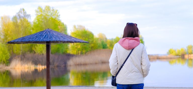 10 Phrases Only Introverts Say (And What They Really Mean!)