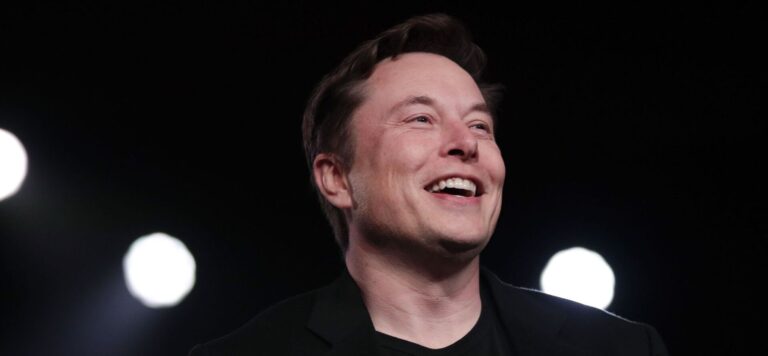 Elon Musk Just Became The First Person Ever Worth $500 Billion