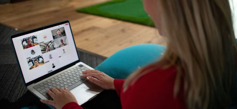 9 Best Practices to Manage Remote Teams in 2026