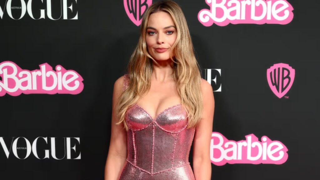 Margot Robbie – Grace, Versatility & Classic Hollywood Appeal