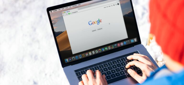 Google Quantum-Proofs HTTPS by Squeezing 15kB of Data into 700-Byte Space