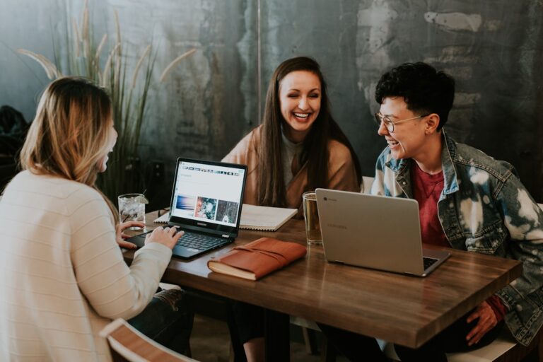 Side Hustle Statistics 2026: Key Data and Trends